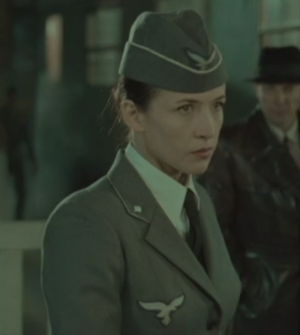 Erika Keller.png